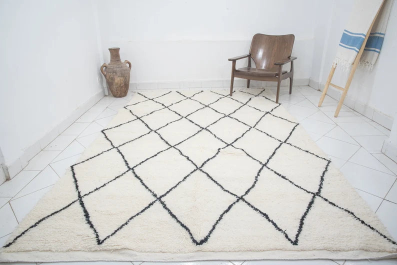 Vintage Berber BeniOurain Rug