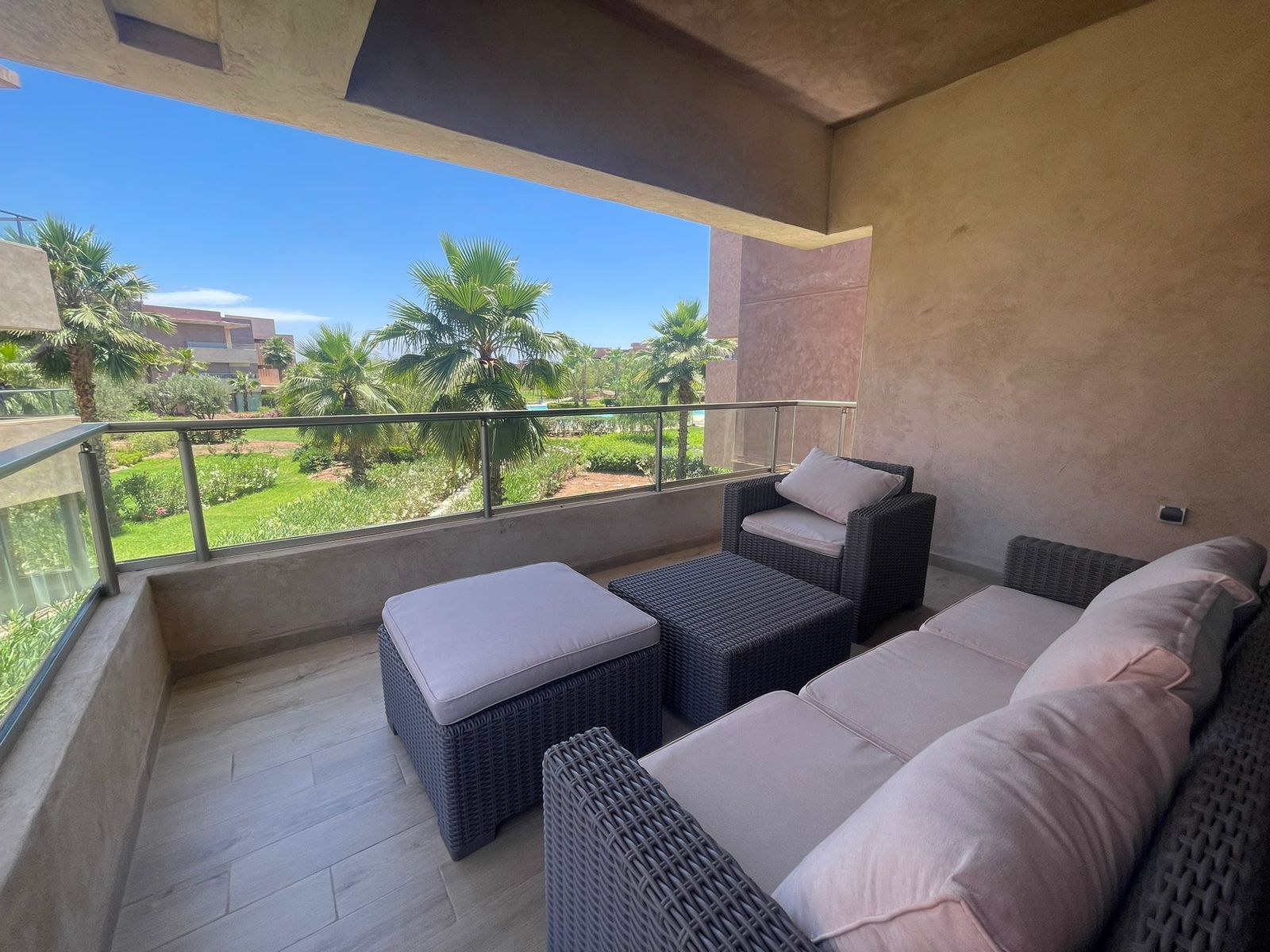 Prestigia entrée opale